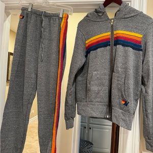 Size small aviator nation set